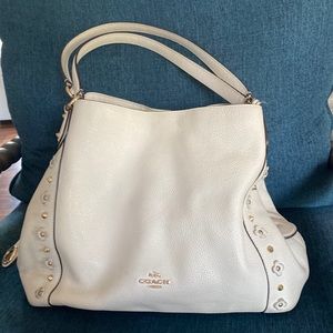 Large Coach bag !  3 compartments- zipper middle   Beautiful details